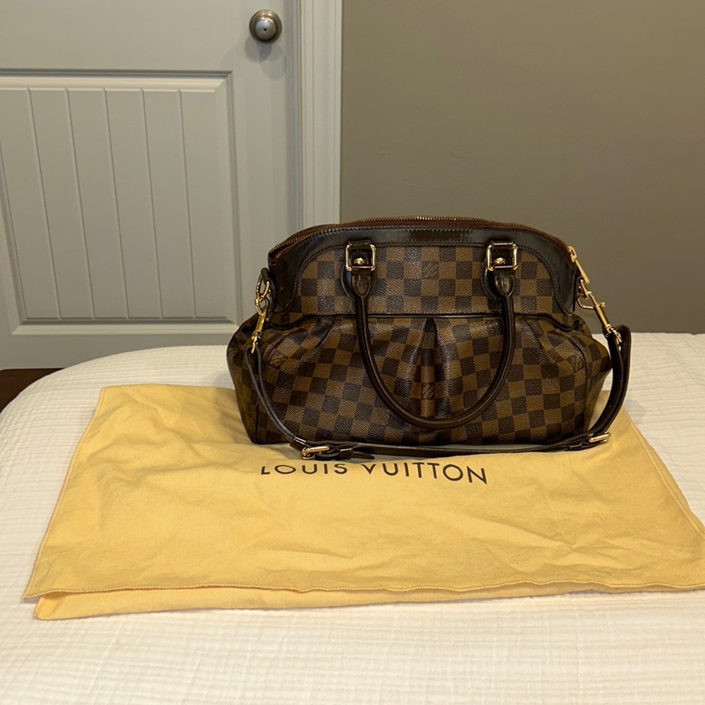 Louis Vuitton Trevi PM bag